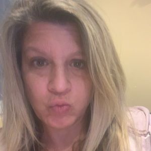 Meet your Posher, Alison